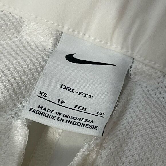 NIKE Women's Dri-FIT Victory Golf Shorts Size XS White NEW Active Performance - Picture 8 of 10